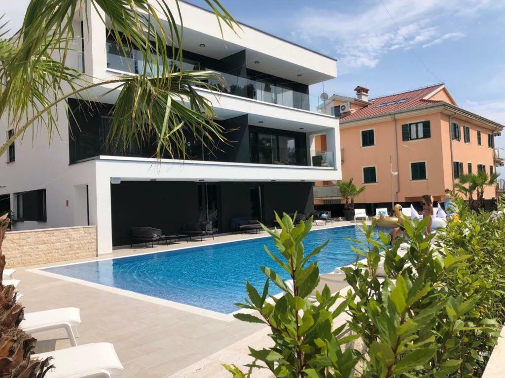 Luxury Apartments Magali 2 Rovinj Extérieur photo