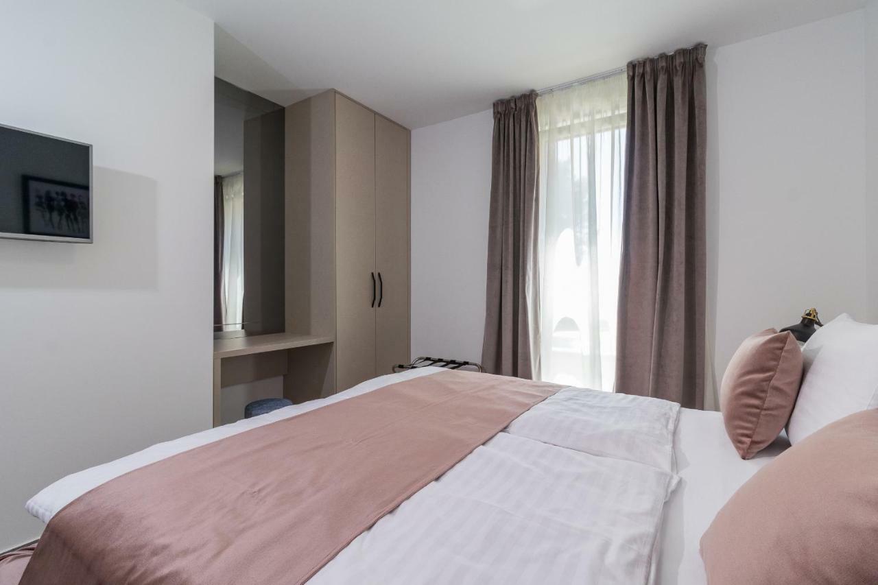 Luxury Apartments Magali 2 Rovinj Extérieur photo