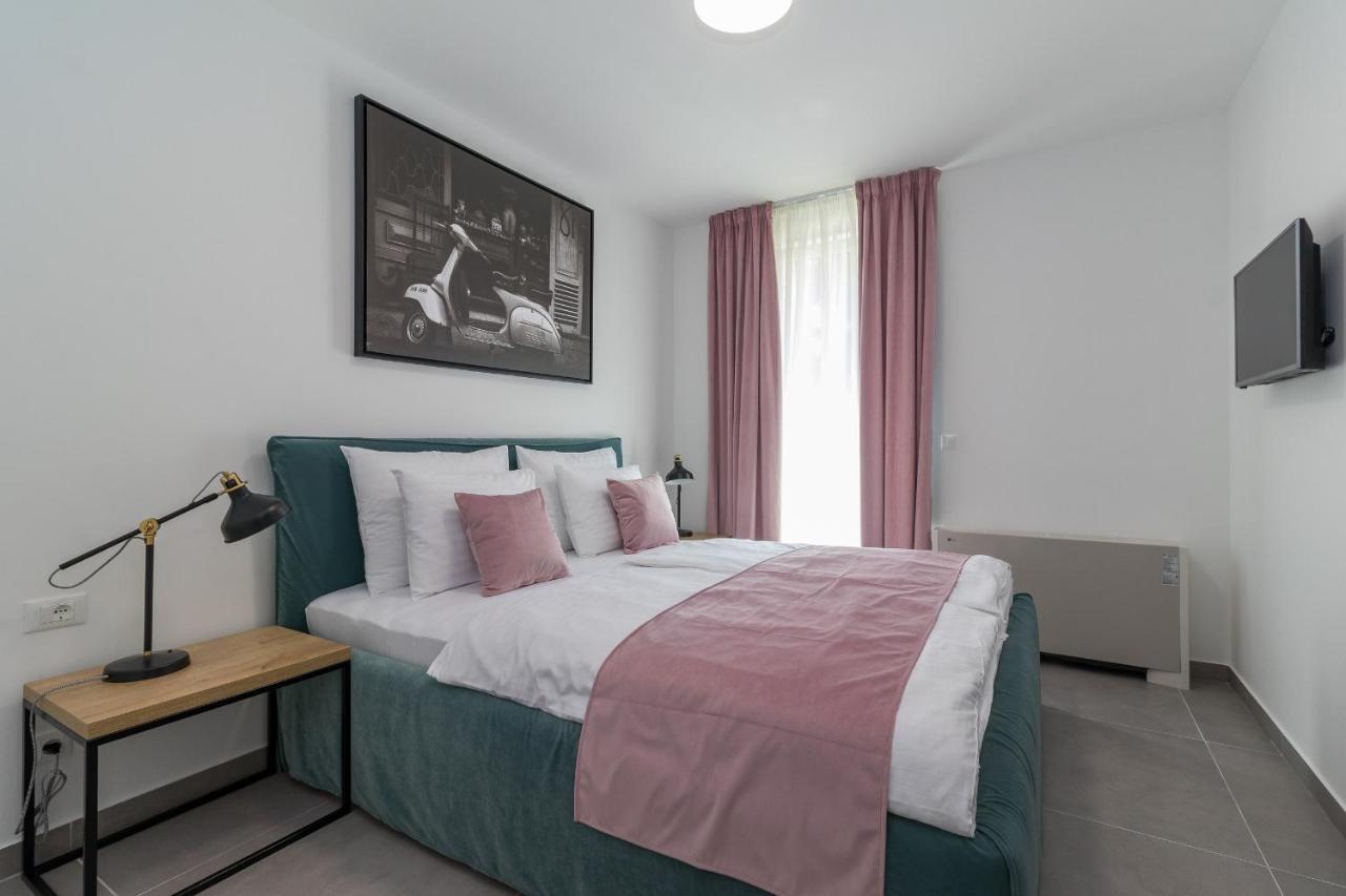 Luxury Apartments Magali 2 Rovinj Extérieur photo
